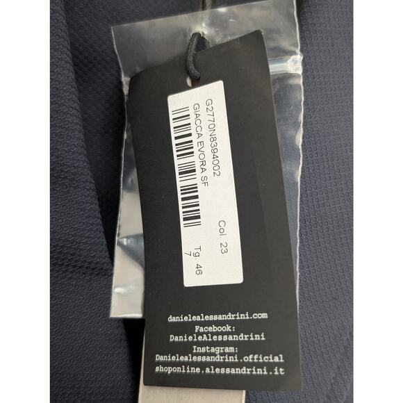 NWT Daniele Alessandrini Italian Navy Blue Textured Blazer IT 46 US 36 Jacket - Picture 5 of 7